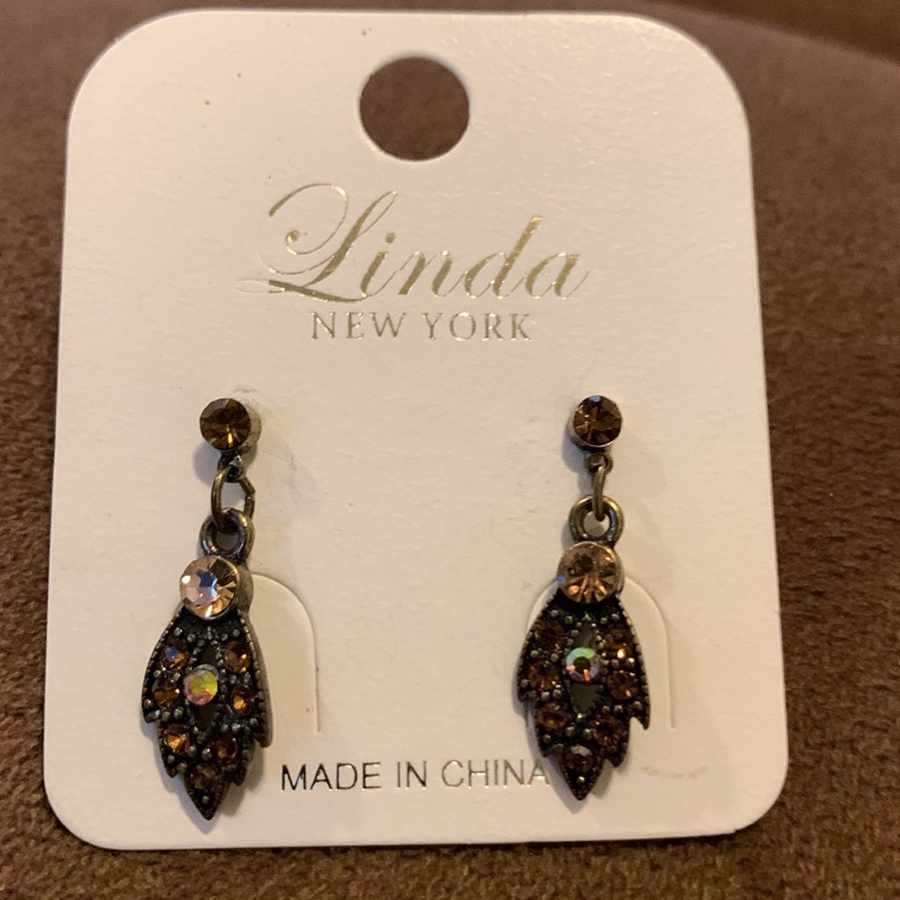 Linda New York Amber Stone Earrings